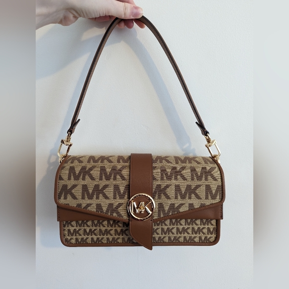 NWOT Michael Kors Greenwich Canvas Monogram Bag - Picture 1 of 17